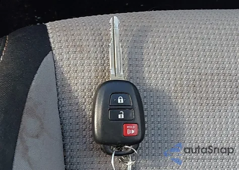 2017 Toyota Rav4 Xle from USA, damaged, VIN JTMRFREV2HJ121133